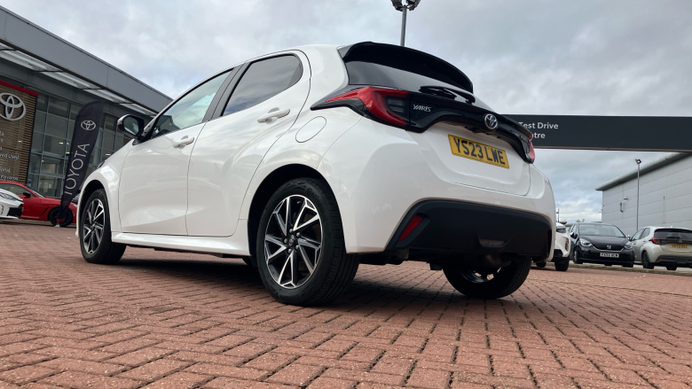 Toyota Yaris 1.5 Hybrid Design 5dr CVT Hybrid Hatchback